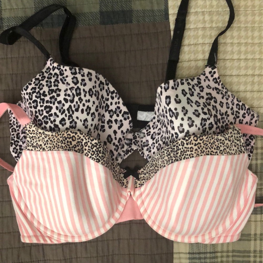 Lot of 2 Victoria’s Secret lined Demi 38D
